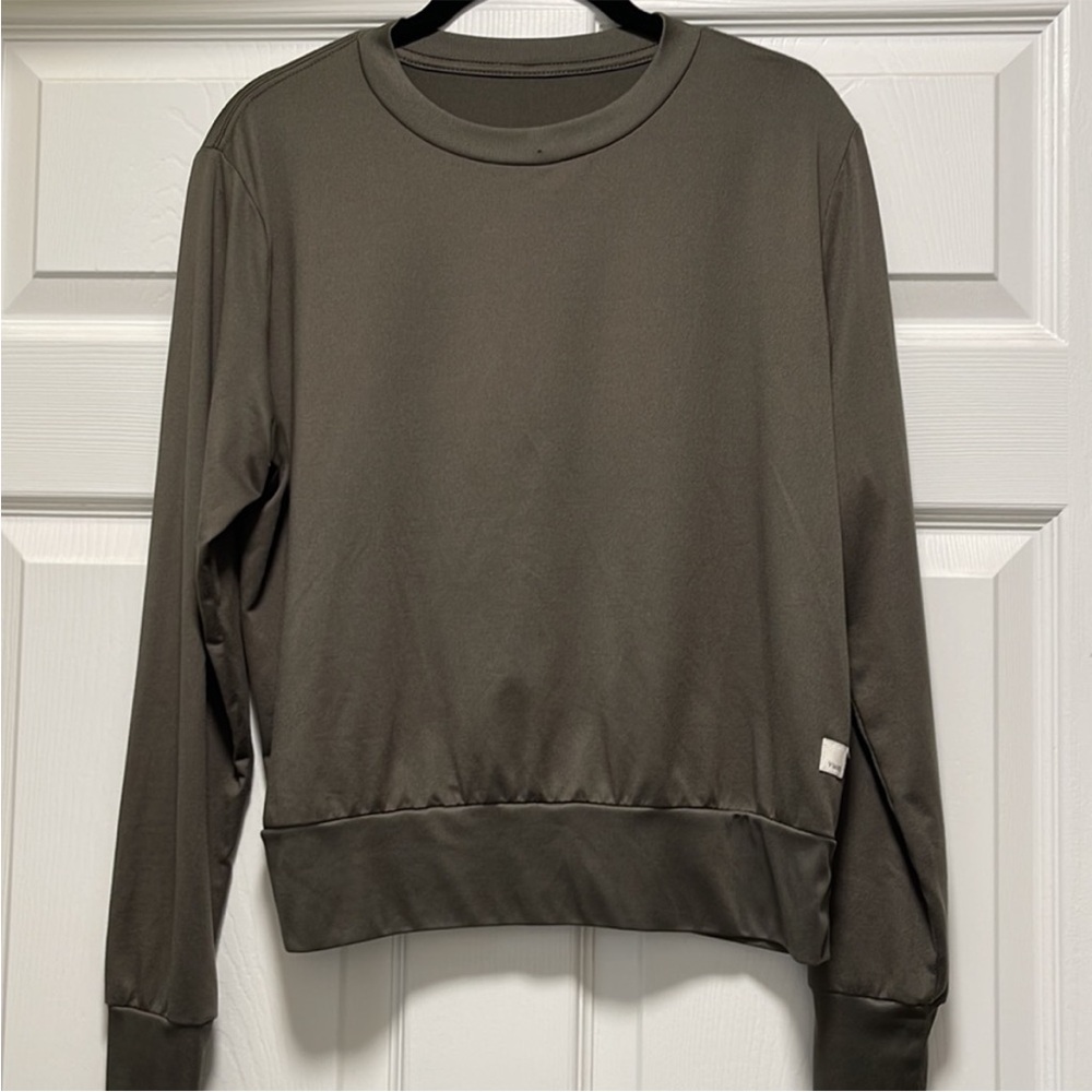 Vuori Daydream Crew, women’s size small, oregano